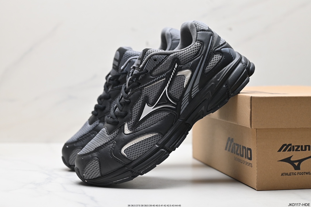 Mizuno Shoes